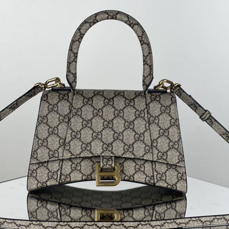 Ba*len*cia*ga hourglass bags